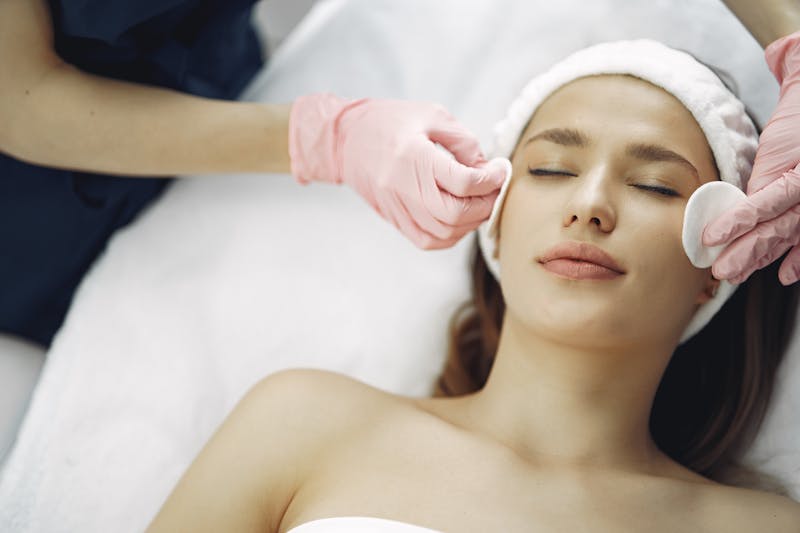 Tratamiento facial en Berke Spa